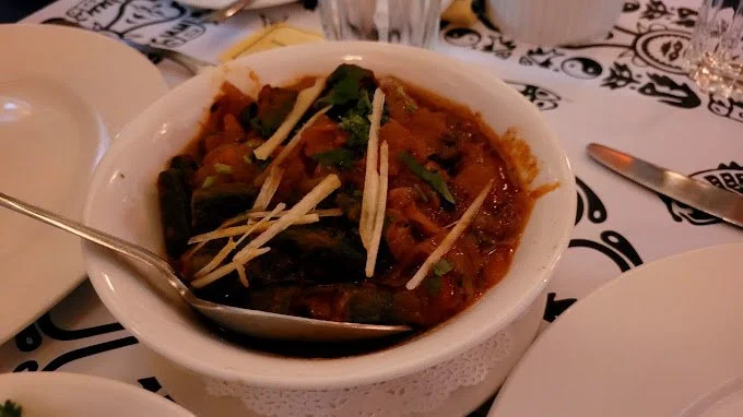 Nepal restaurant 99997.jpg