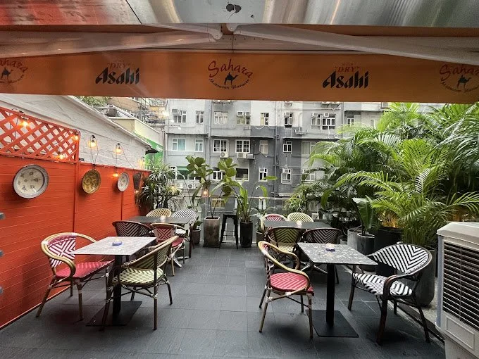 Sahara lounge 94.jpg