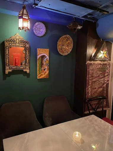 Sahara lounge 96.jpg