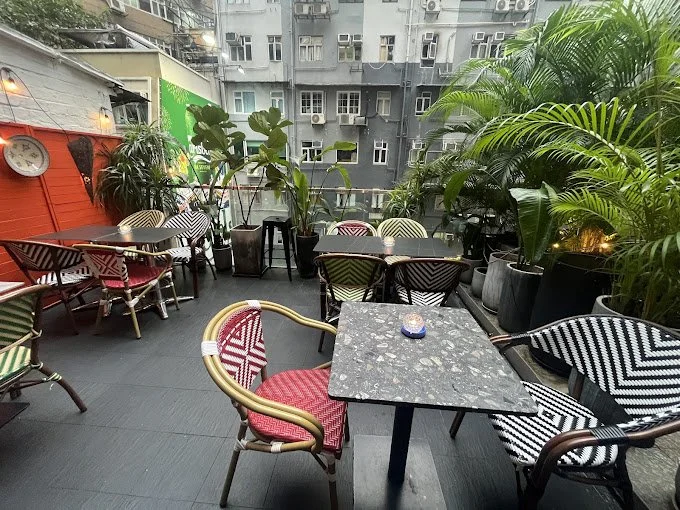 Sahara lounge 994.jpg