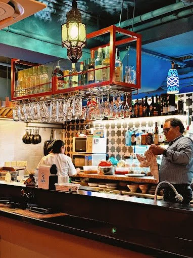 Sahara lounge 9995.jpg