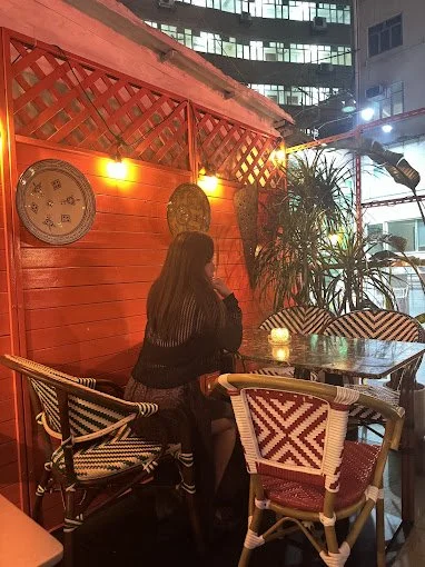 Sahara lounge 9996.jpg