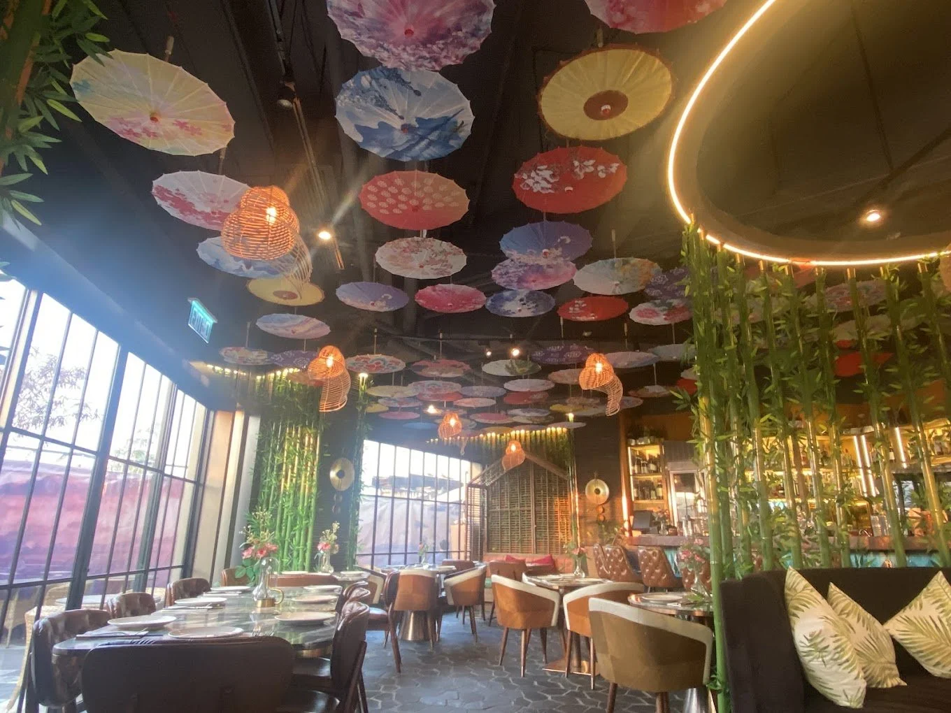 Hanoi 21 Vietnamese restaurant image 1.jpg