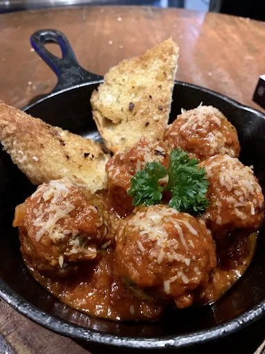 The Station Bar 15.jpg