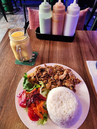 27 Kebab House 45.jpg