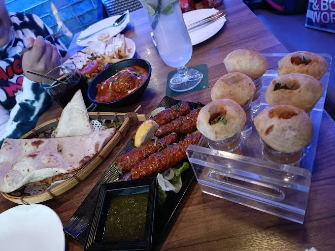 27 Kebab House 65.jpg