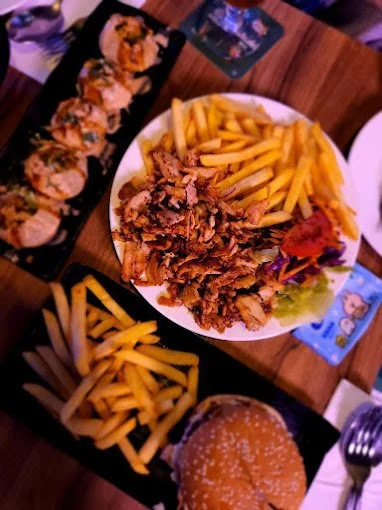 27 Kebab House 75.jpg