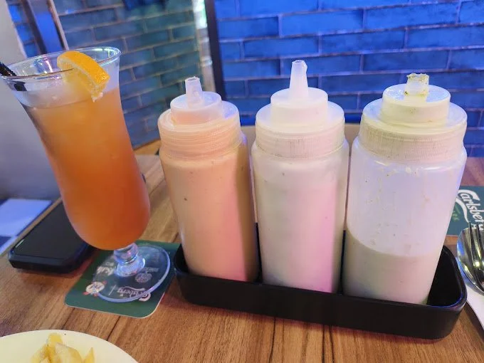 27 Kebab House 77.jpg