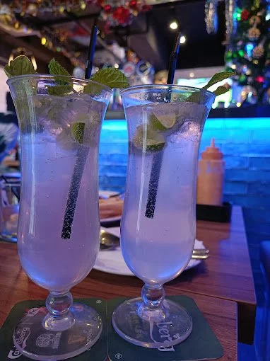 27 Kebab House 97.jpg