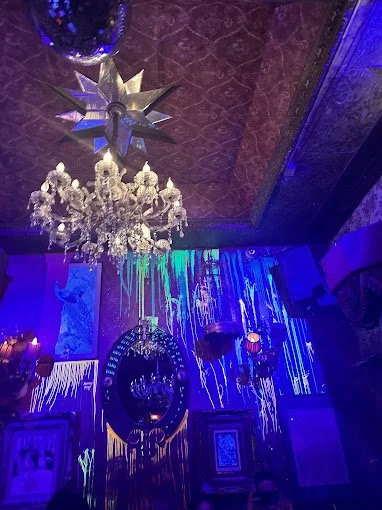 Le Boudoir 67.jpg