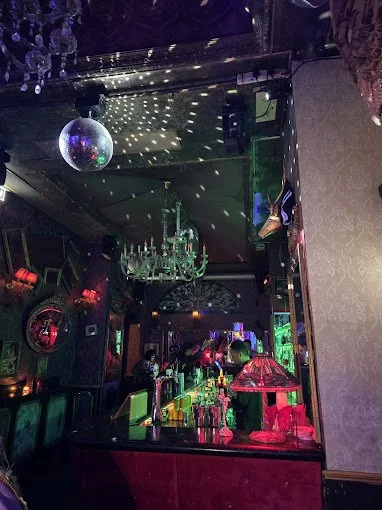 Le Boudoir 80.jpg