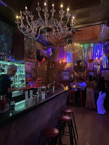 Le Boudoir 97.jpg