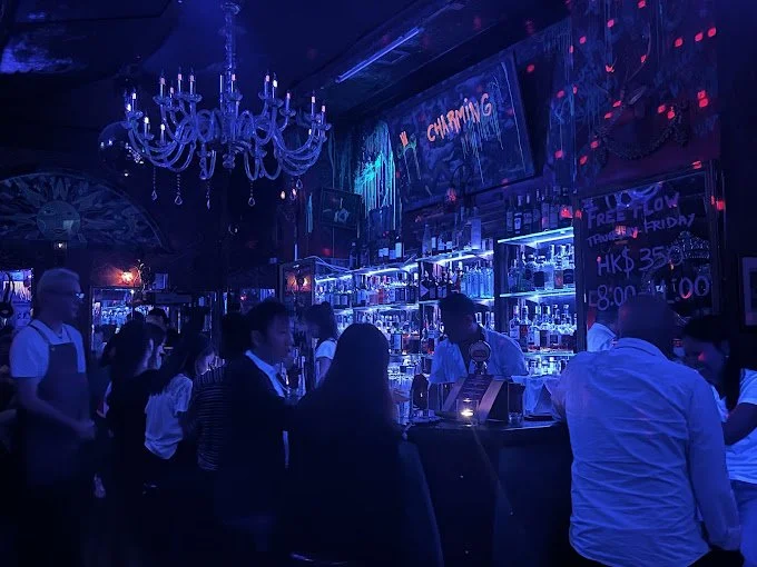 Le Boudoir 100.jpg