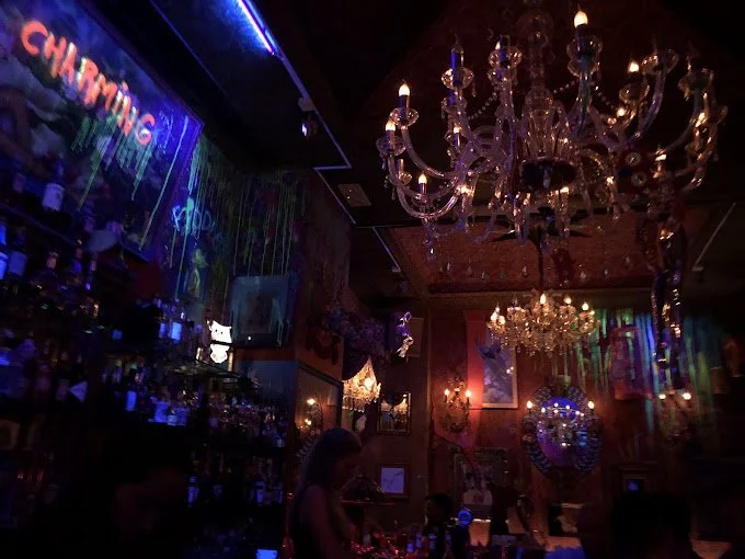 Le Boudoir 124.jpg