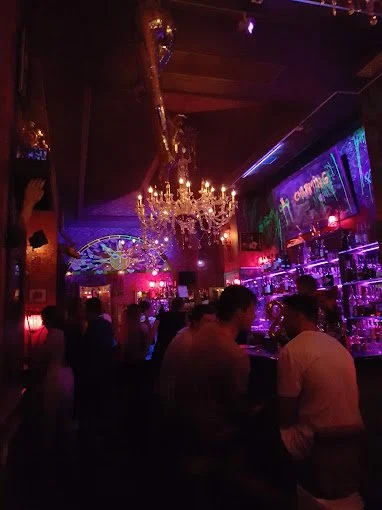 Le Boudoir 141.jpg
