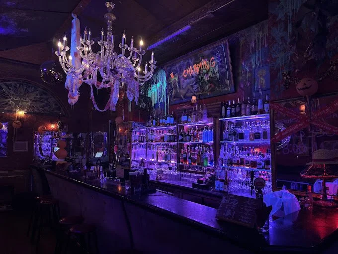 Le Boudoir 3.jpg