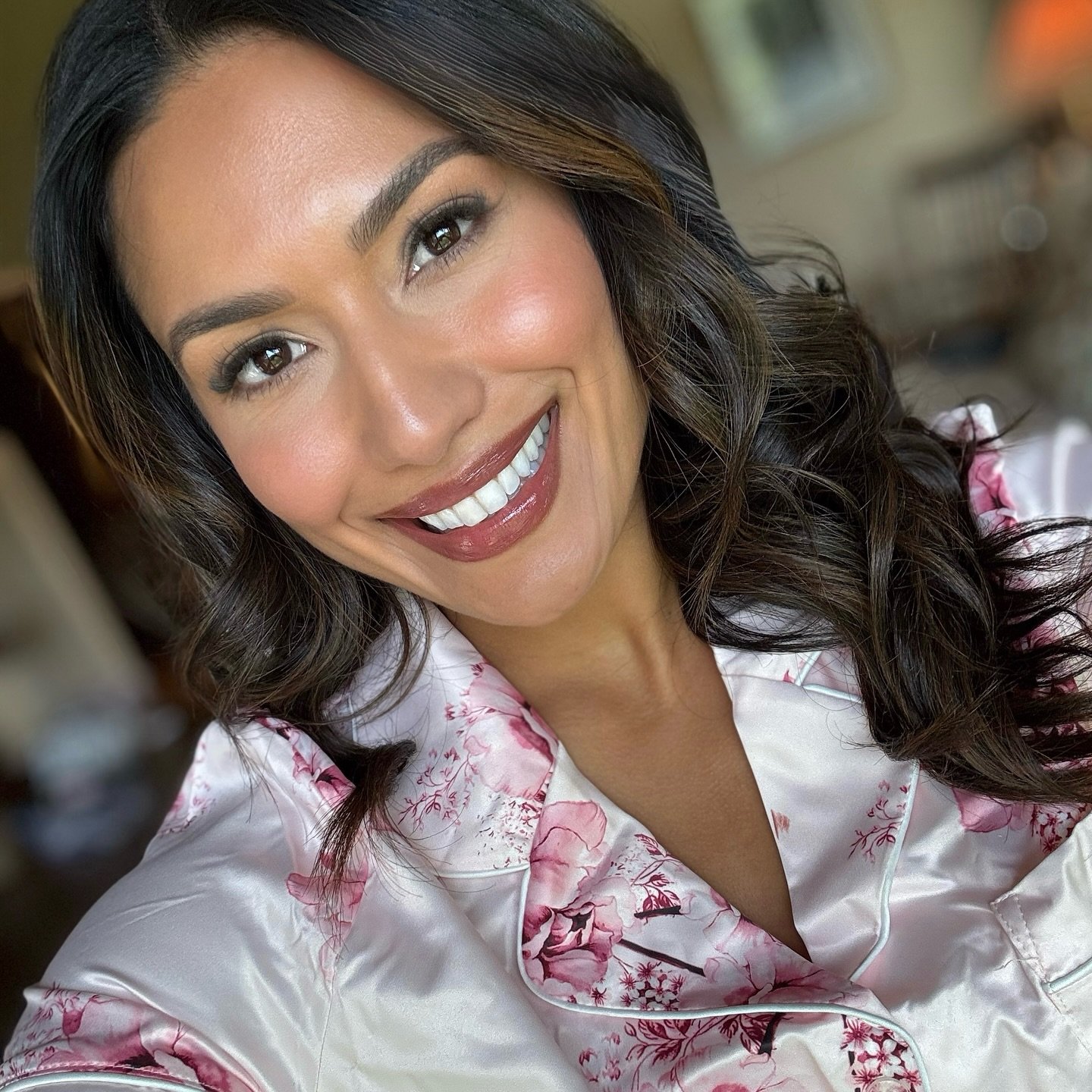 A moment for the bridesmaid! I can&rsquo;t tell you how many clients say they didn&rsquo;t love their makeup as a bridesmaid. Here&rsquo;s your reminder: If you&rsquo;re paying for a service, you deserve to get what you want. Period. | Makeup by Lace