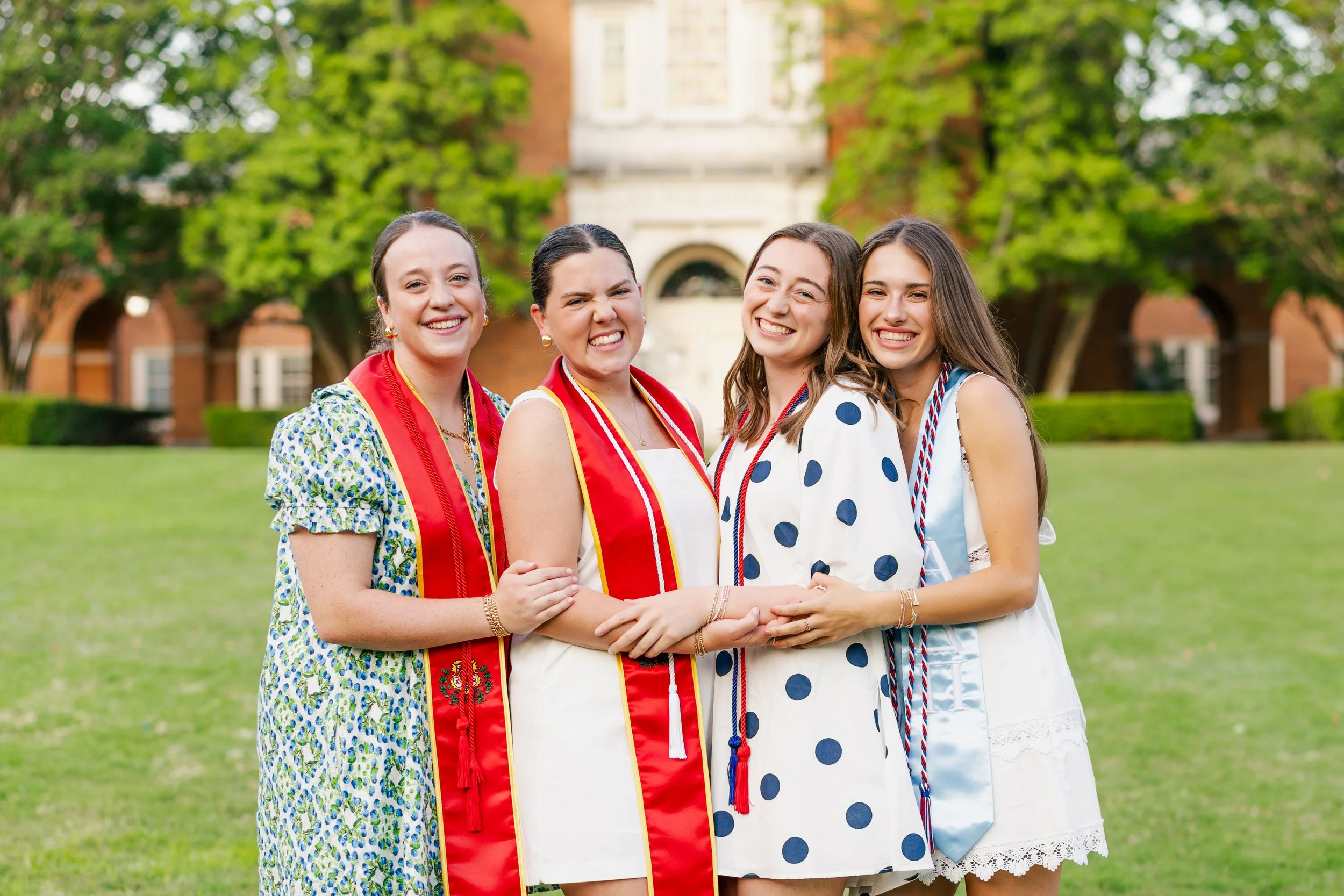 Samford Grads Chapel Lawn-0339.jpg