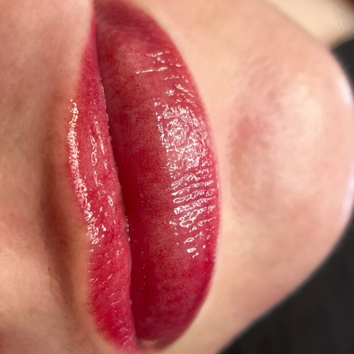 Why Lip Blushing Is Taking 2025 by Storm

Lip blushing isn&rsquo;t just a trend &mdash; it&rsquo;s the beauty industry&rsquo;s answer to everything lips lose over time.

As we age, natural lip color fades, borders soften, and lips lose definition. Ad