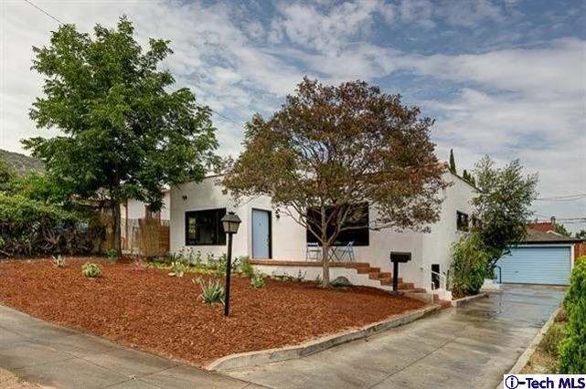 5150 Ellenwood | $760,000