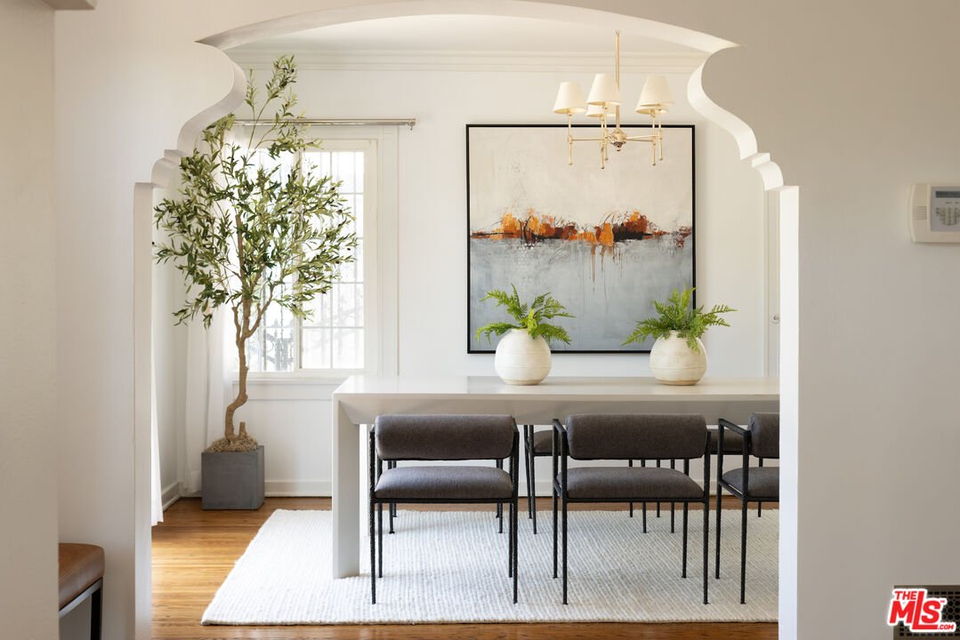 922 N Edgemont | $1,575,000