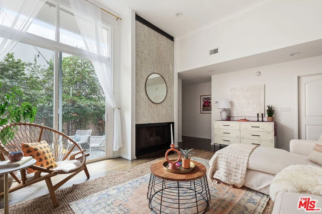 4766 La Villa Marina B | $1,143,000