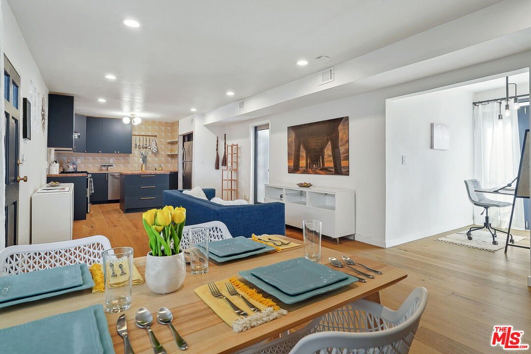 1738 Silver Lake 103 | $820,000