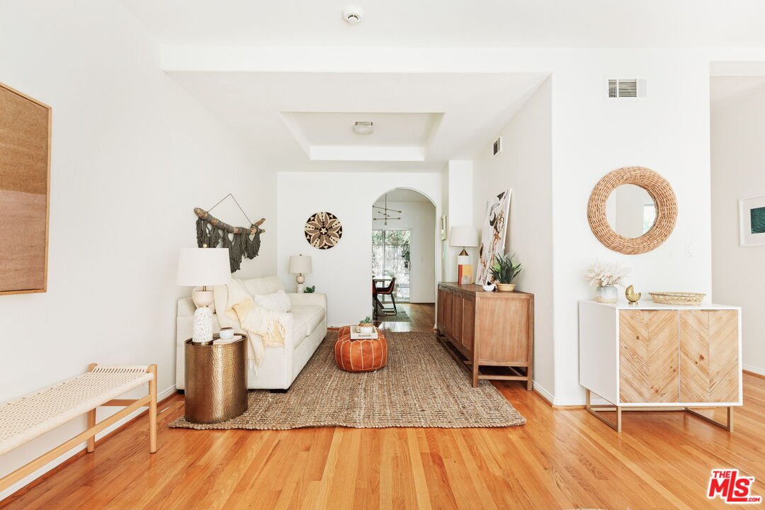 2350 Foothill 13 | $917,500