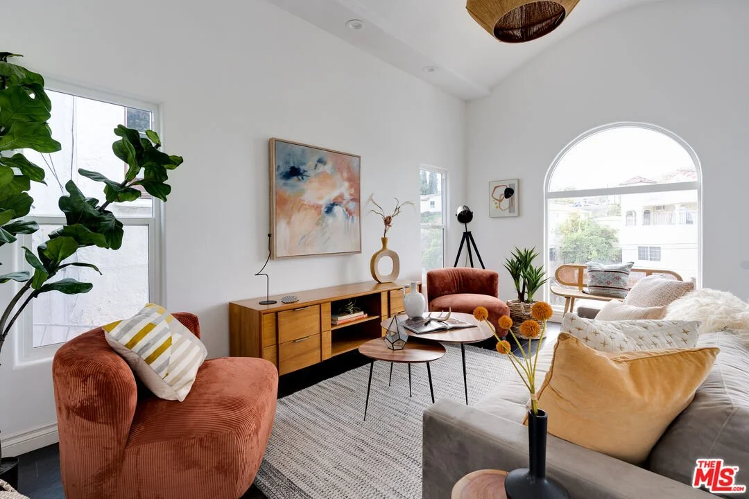 1122 N Gage | $880,000