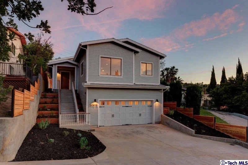 5106 San Rafael | $950,000