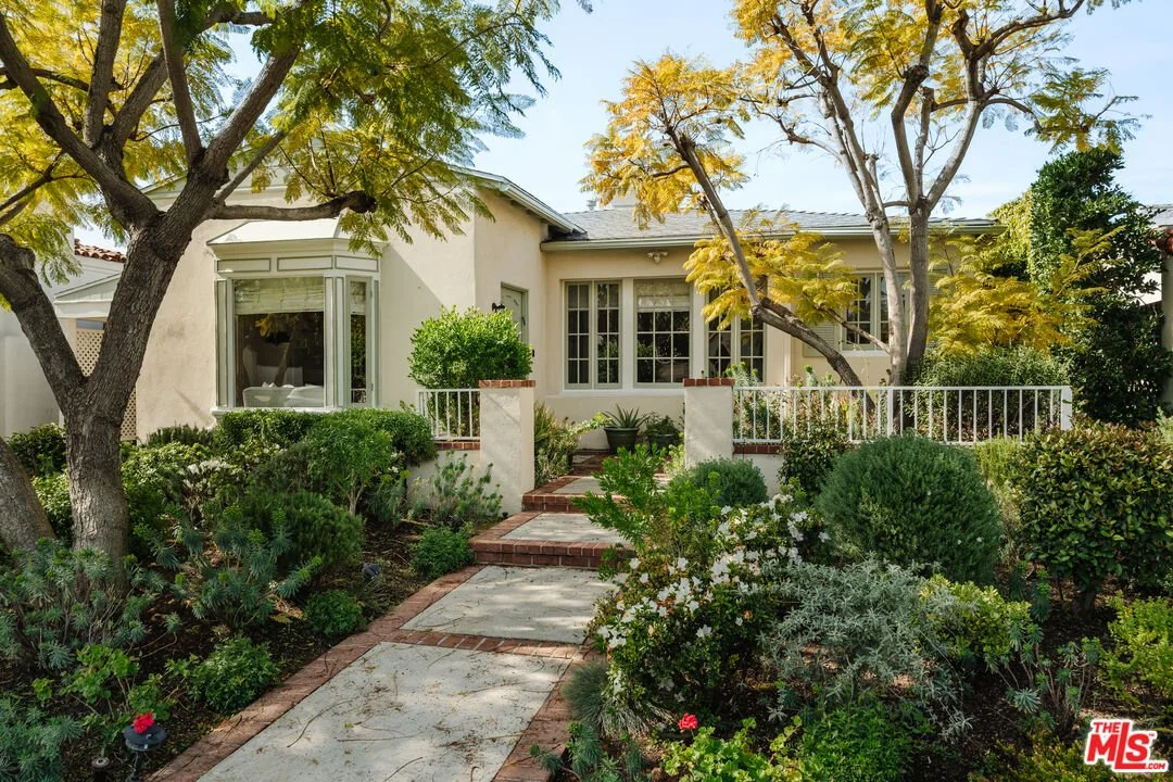 1135 Alvira St | $2,300,000