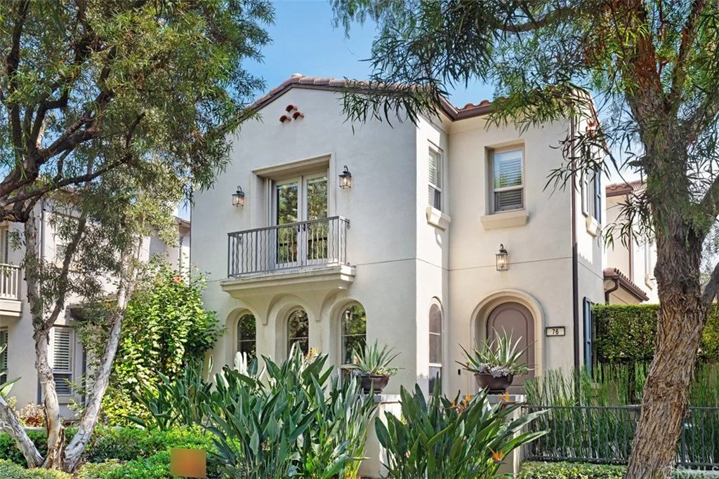 76 Spanish Lace | $1,022,000