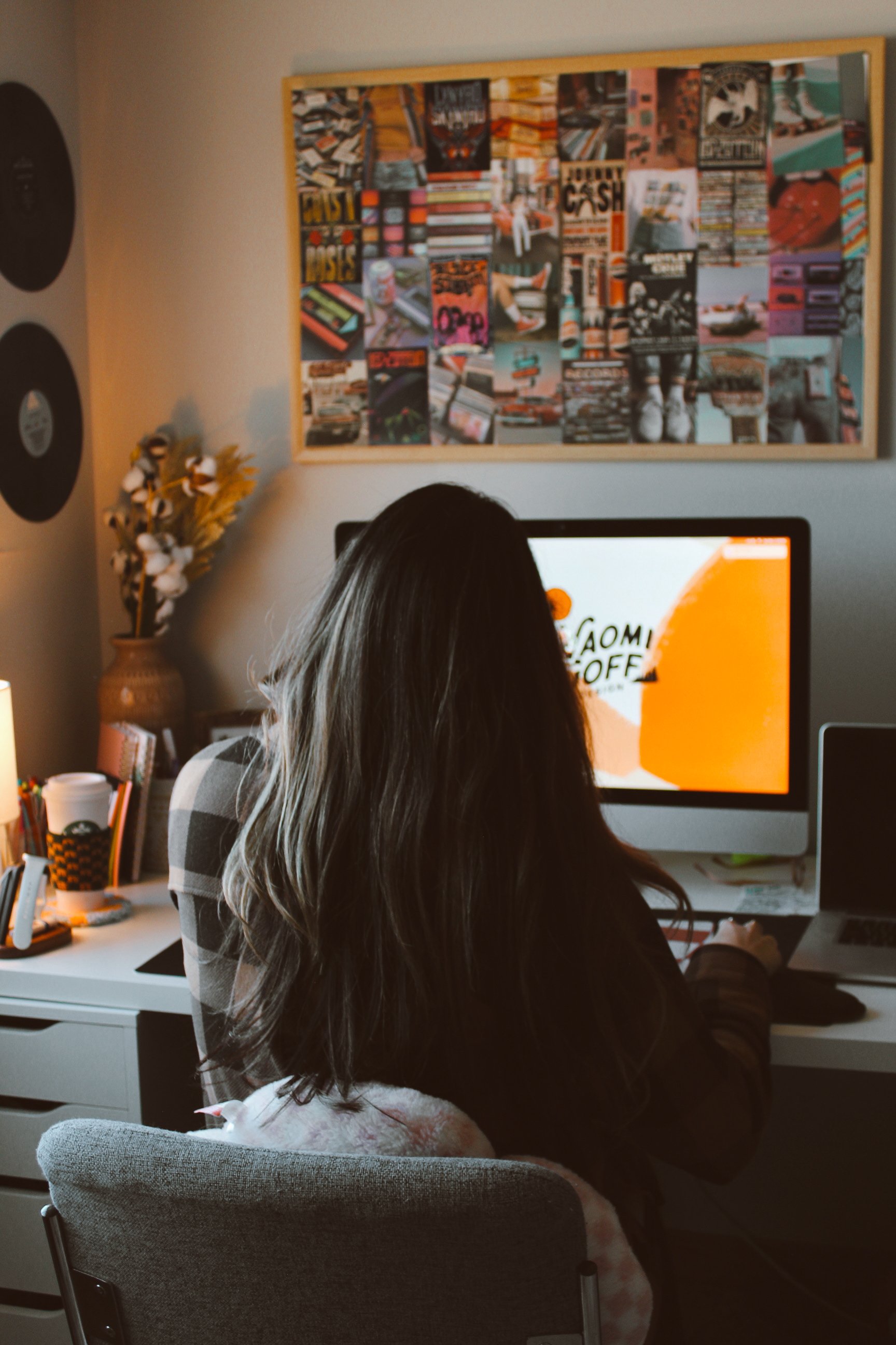 Naomi Goff, brand identity and website designer for creative entrepreneurs