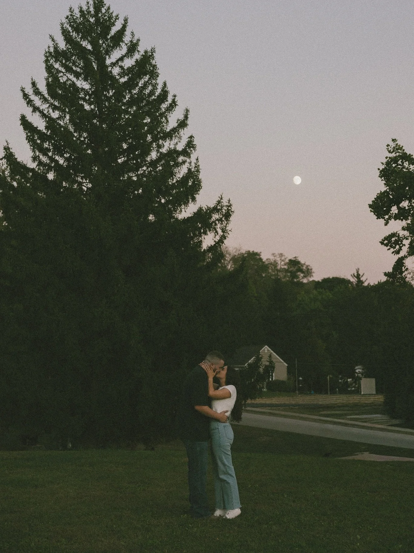 I couldn&rsquo;t NOT share these photos from Stephanie and Zach&rsquo;s engagement session 💛🌙 

(how are you two this cute??!)

&bull;

&bull;

&bull;

[Minneapolis wedding photographer | Twin cities couples photographer | Madison wi elopement phot