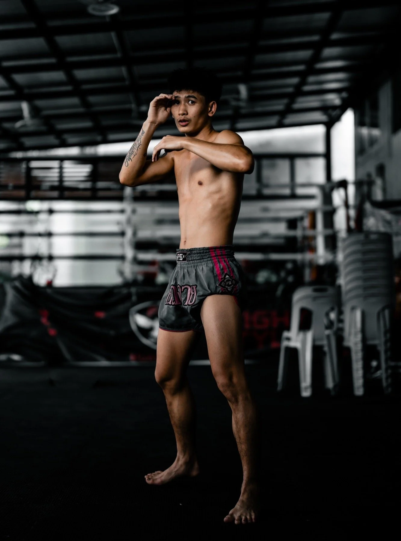 Between breaths and balance, he sharpens instinct into discipline.
Hours before the fight, the gym is quiet except for footwork on canvas, controlled breathing, and the steady rehearsal of movement and memory. Every guard lifted, every shift of weigh