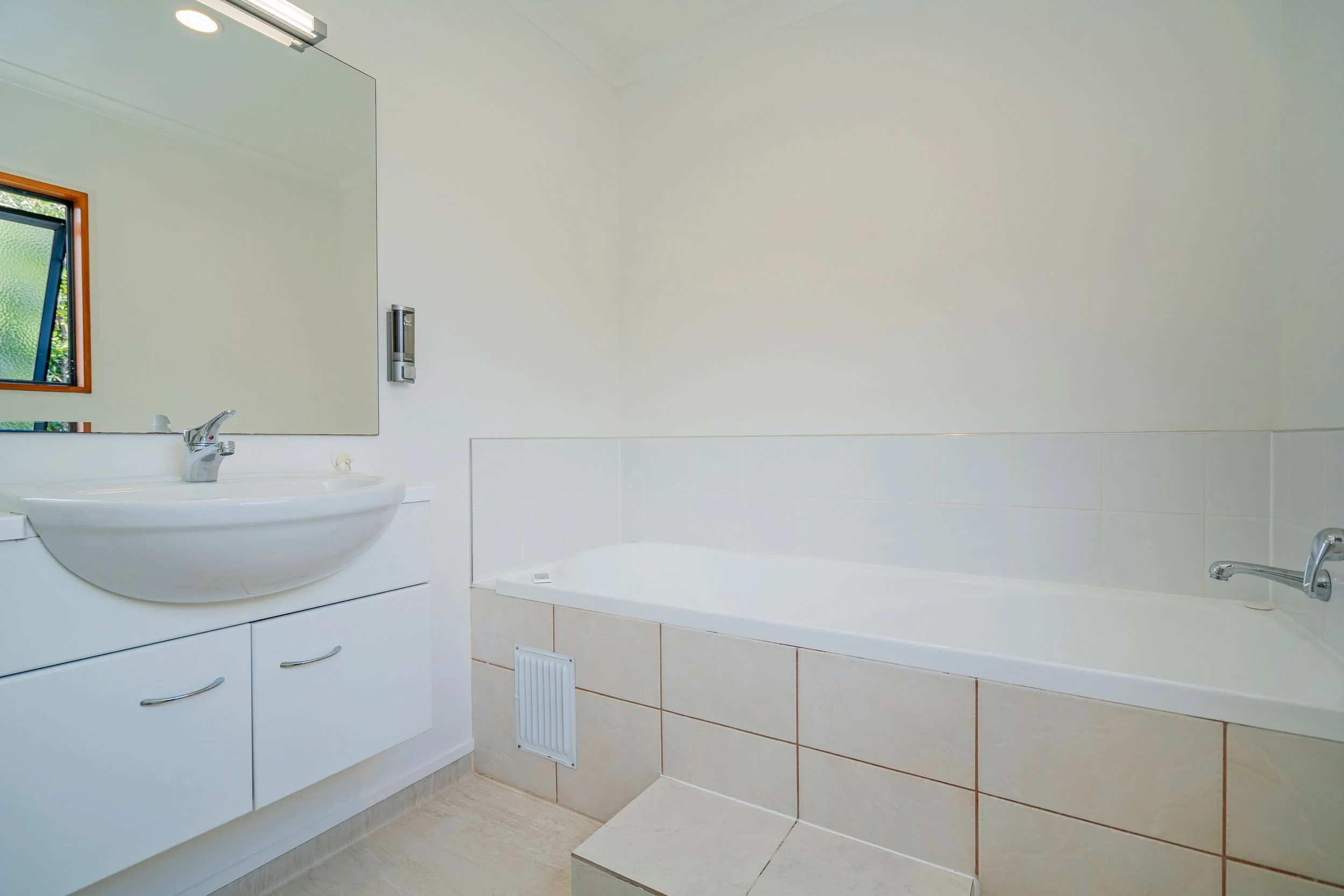 Unit 8 Bathroom