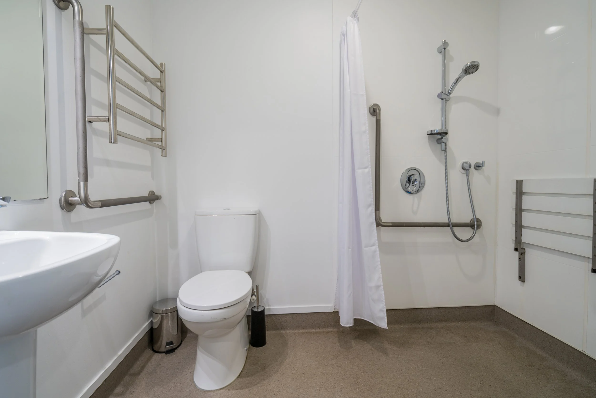 Unit 2 Bathroom
