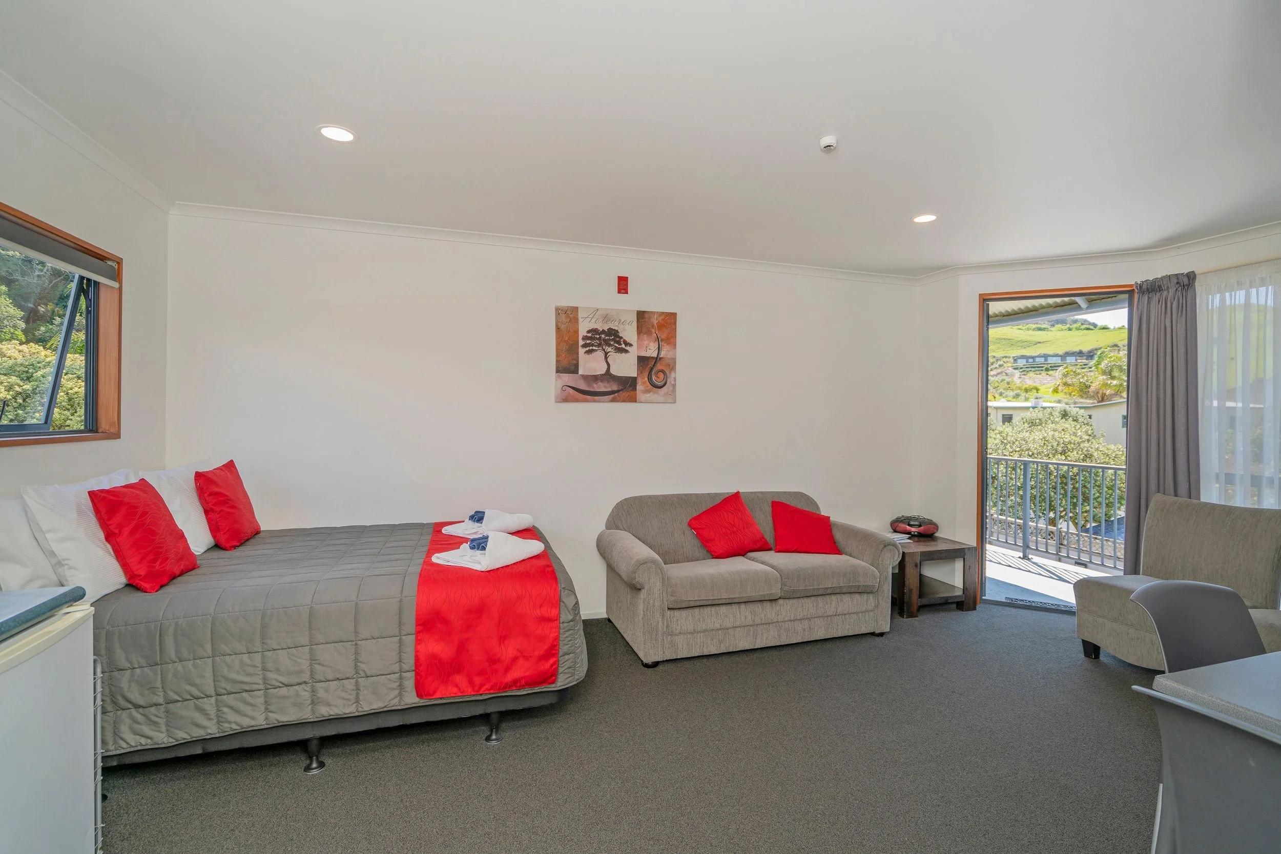 Unit 8 Lounge