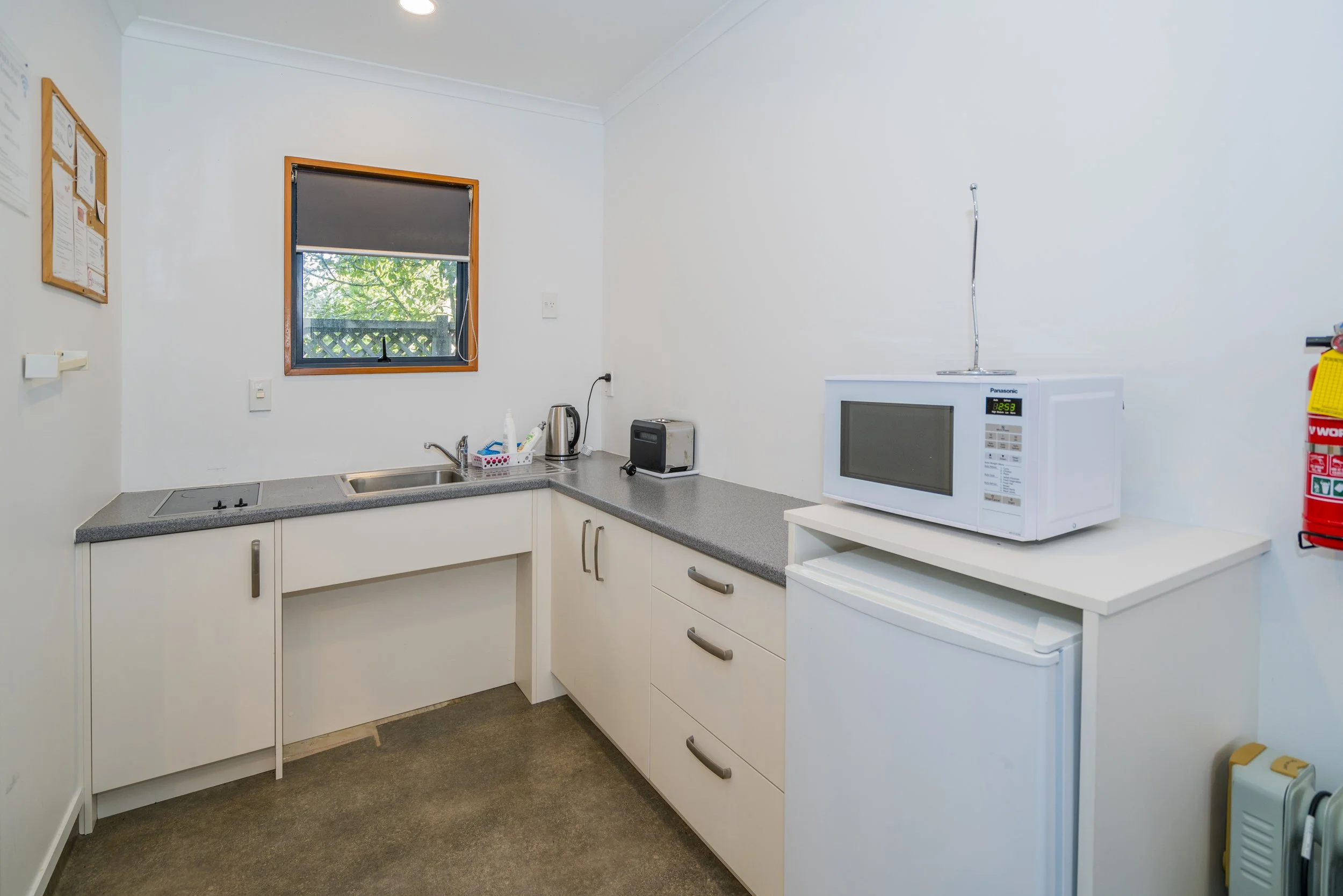 Unit 2 Kitchenette