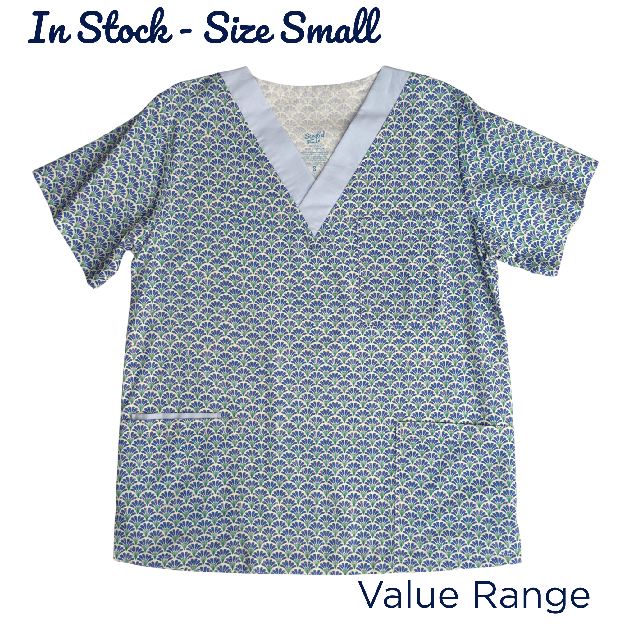 Size Small (Approx Au 12), Blue Green Shells Scrub Top