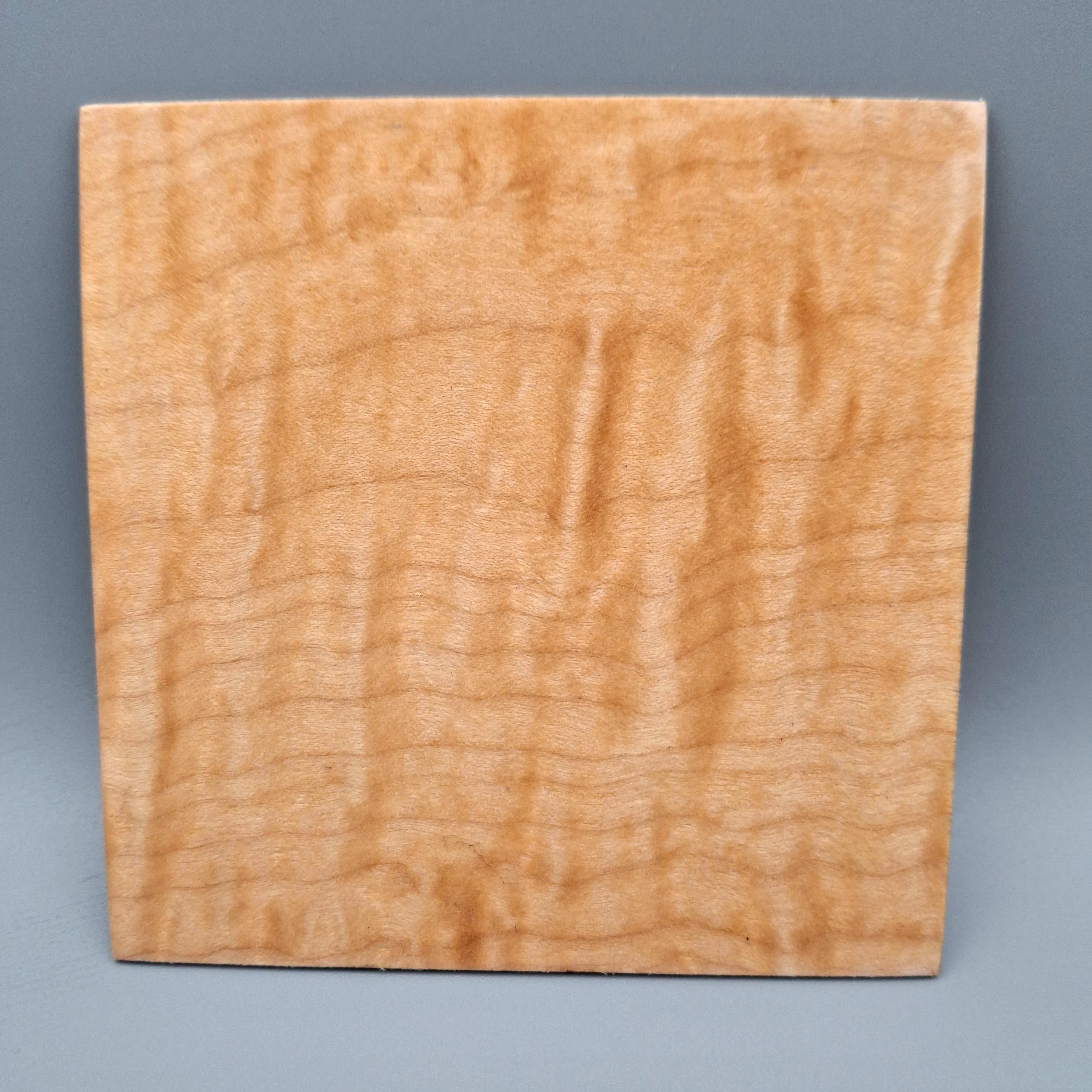 Premium Figured Maple Two-Sided Plywood (1.9mm) — Void-Free Laser Blanks