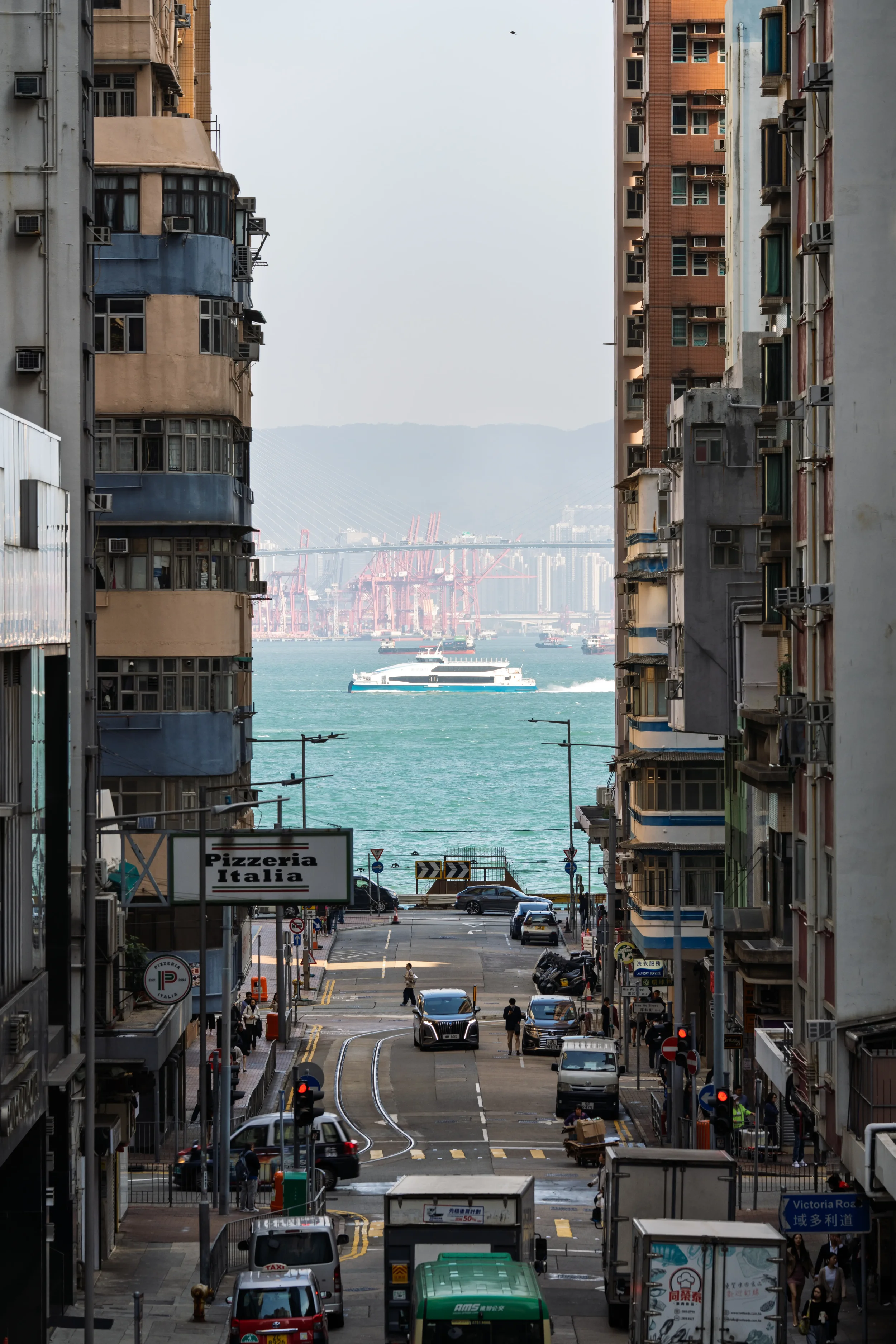HongKong-00908.webp
