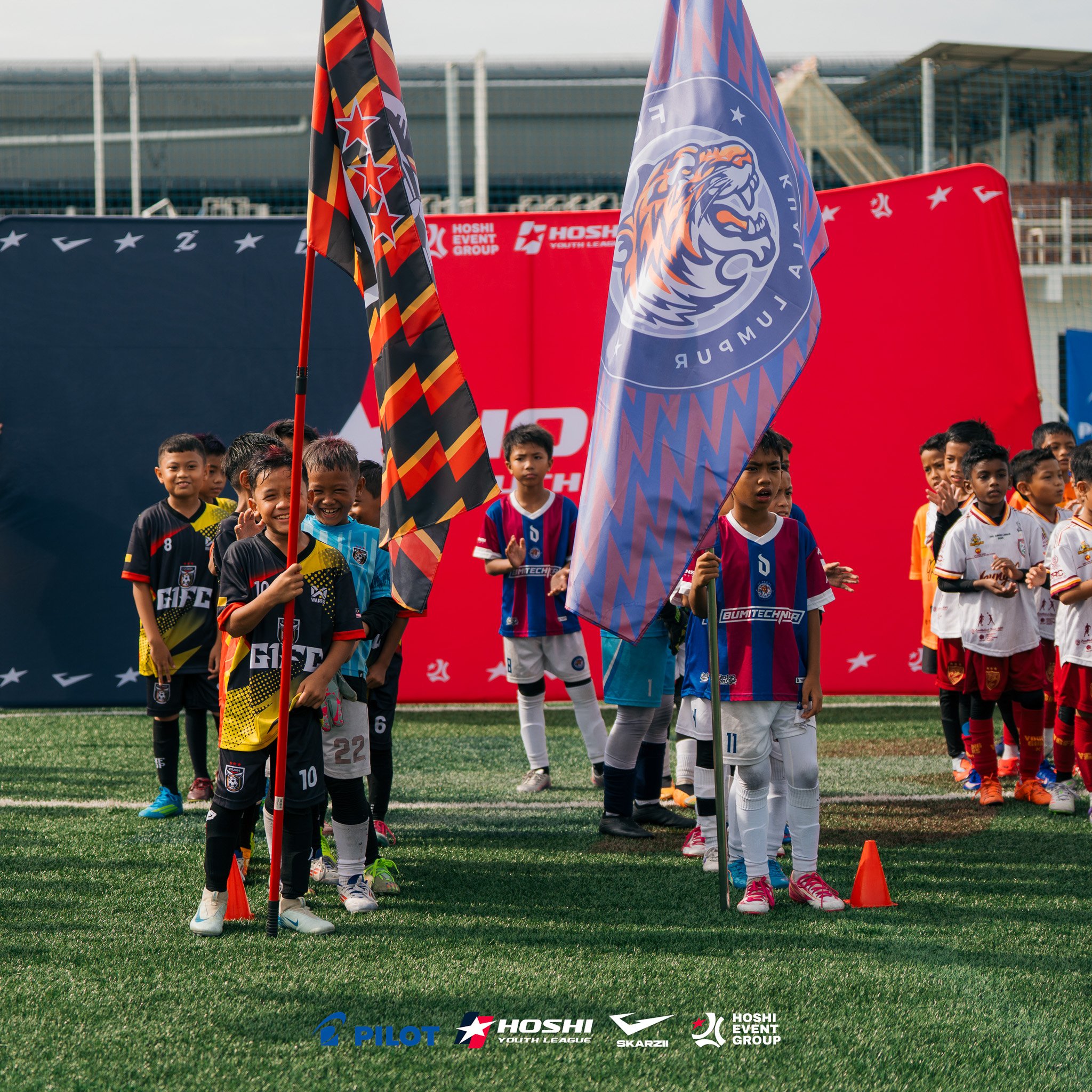 AQS02366-2.jpg