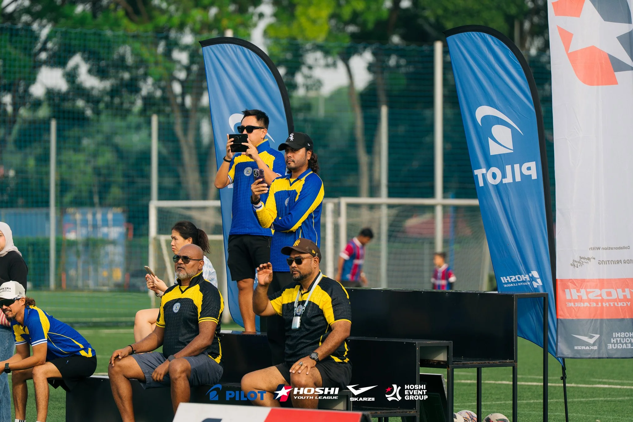 AQS02010-2.jpg
