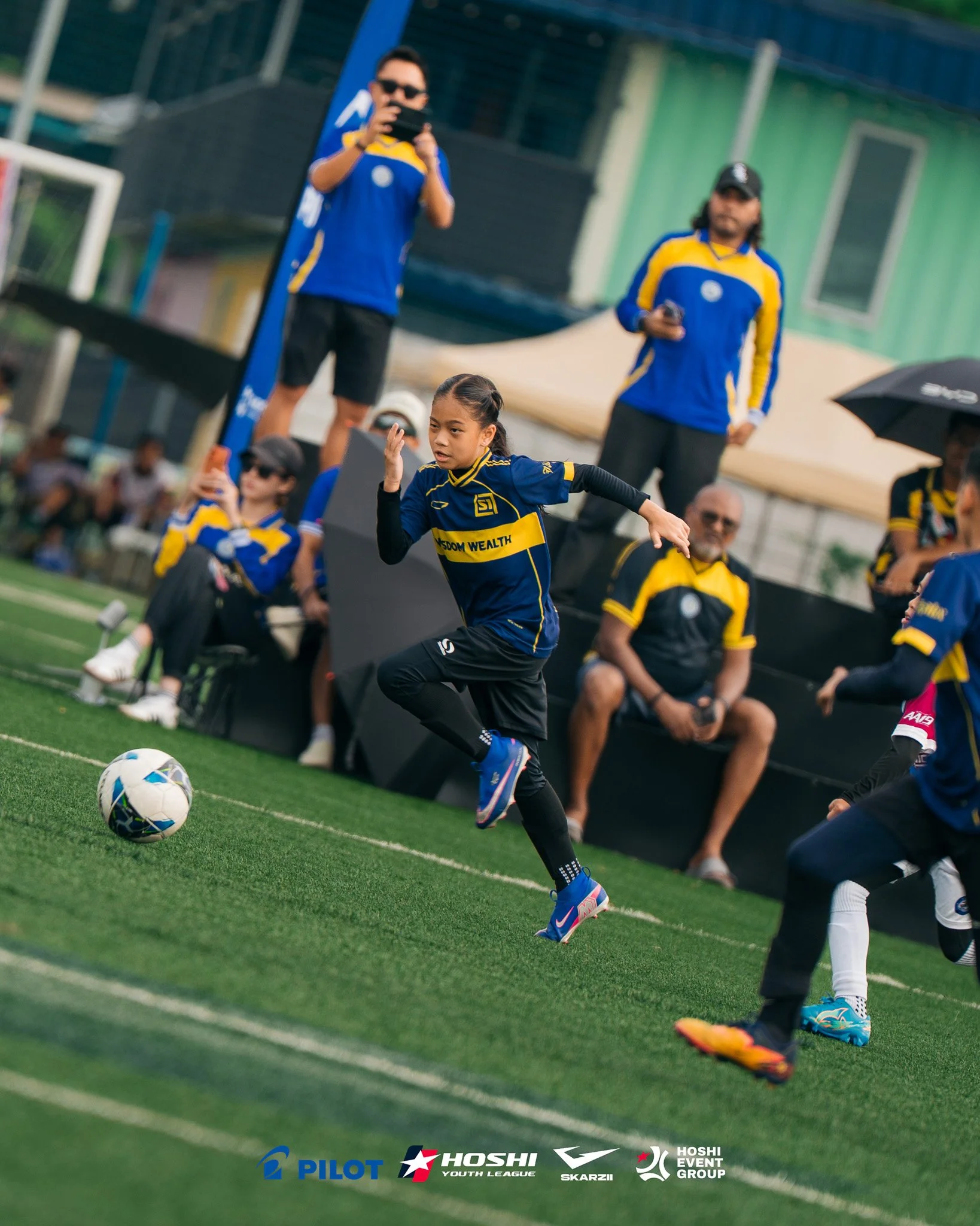 AQS02456-2.jpg