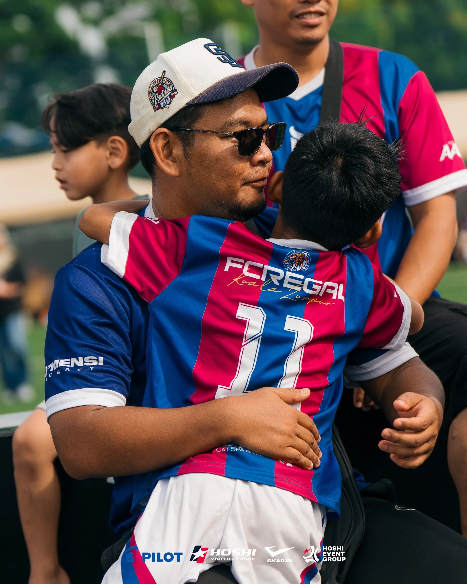AQS02418-2.jpg