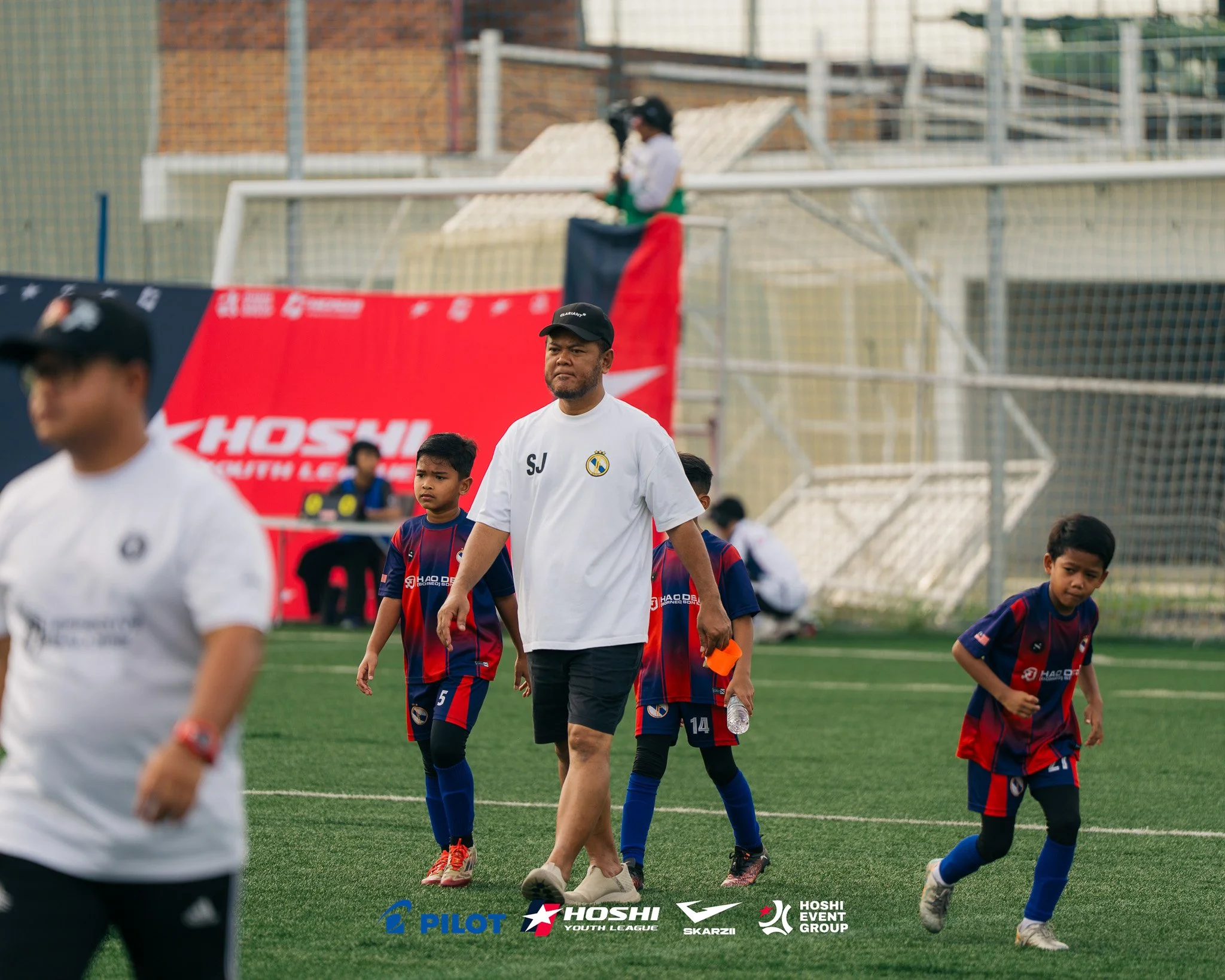 AQS02108-2.jpg