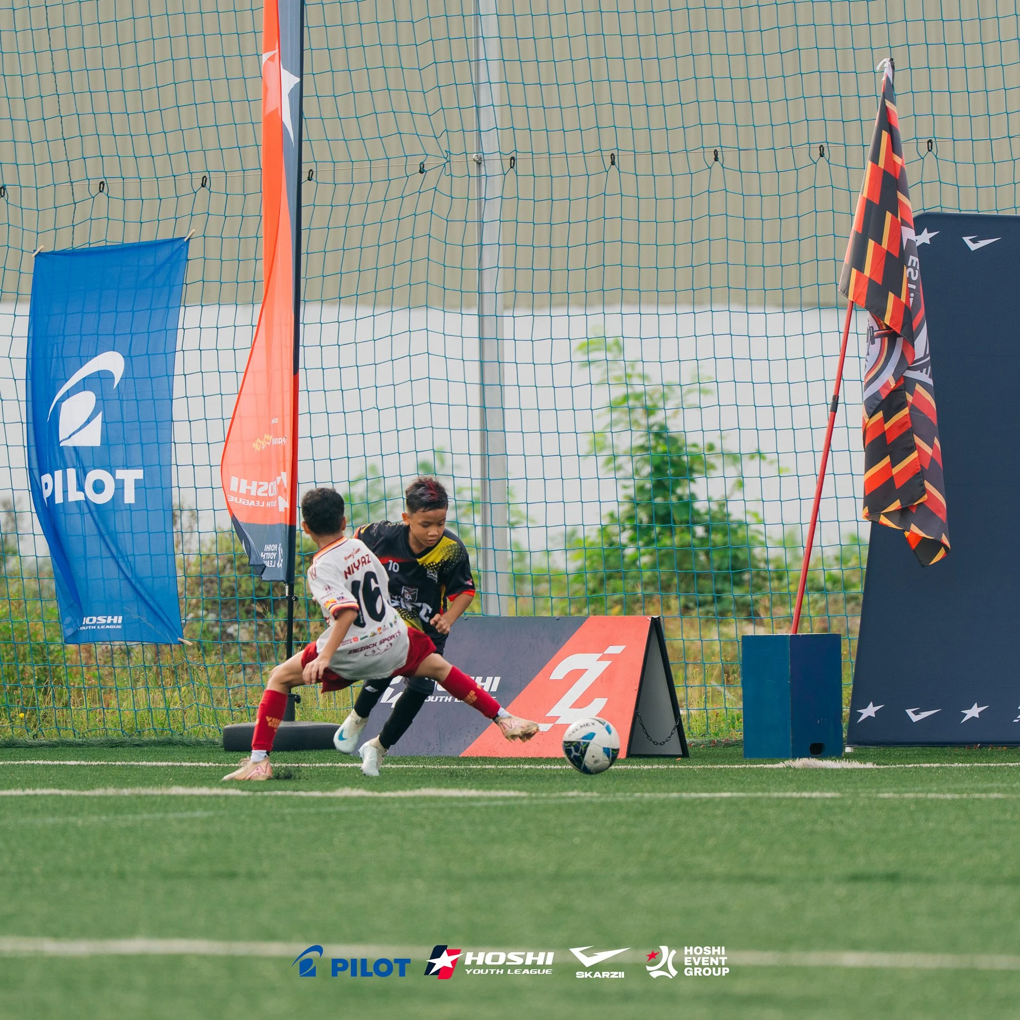 AQS02129-2.jpg
