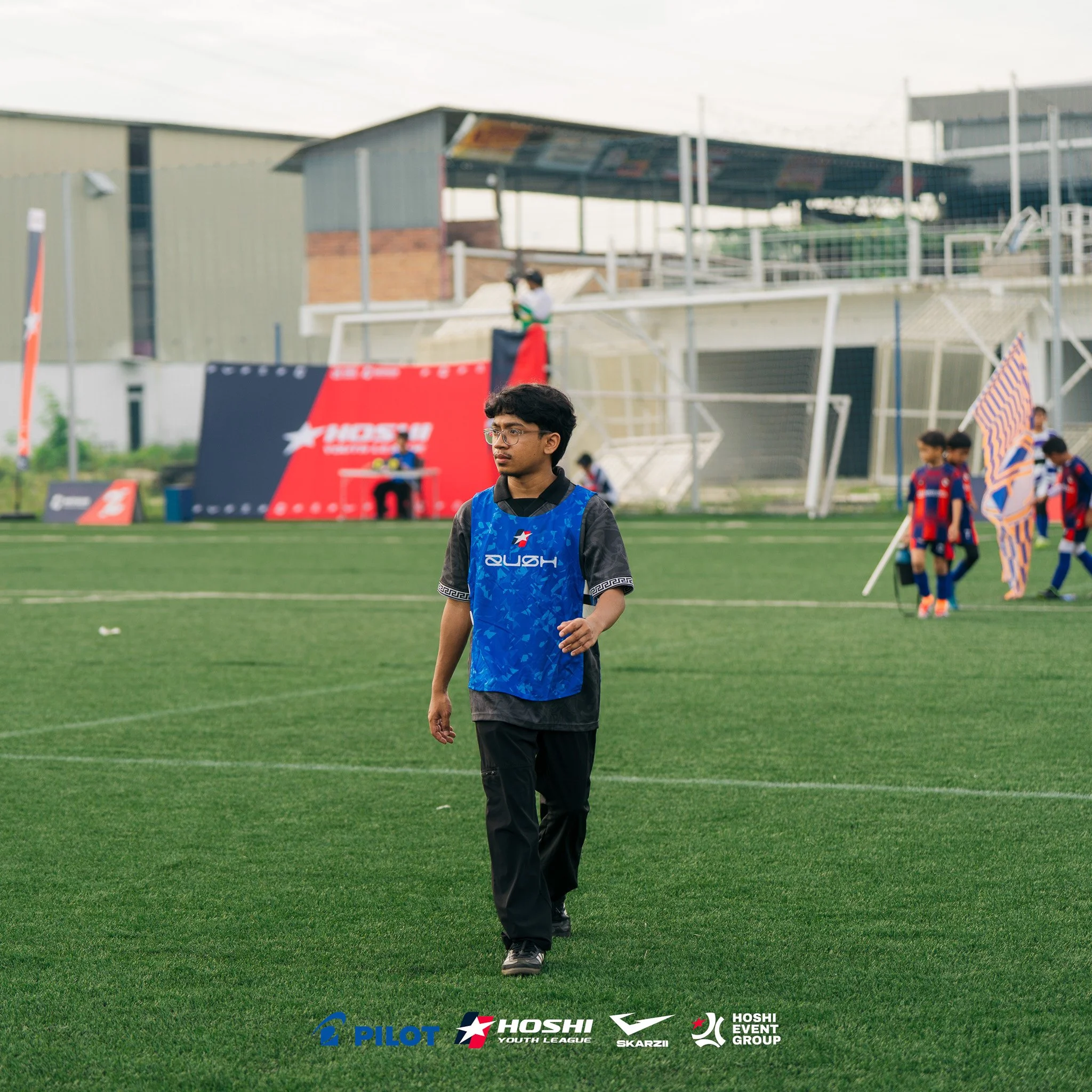 AQS02102-2.jpg