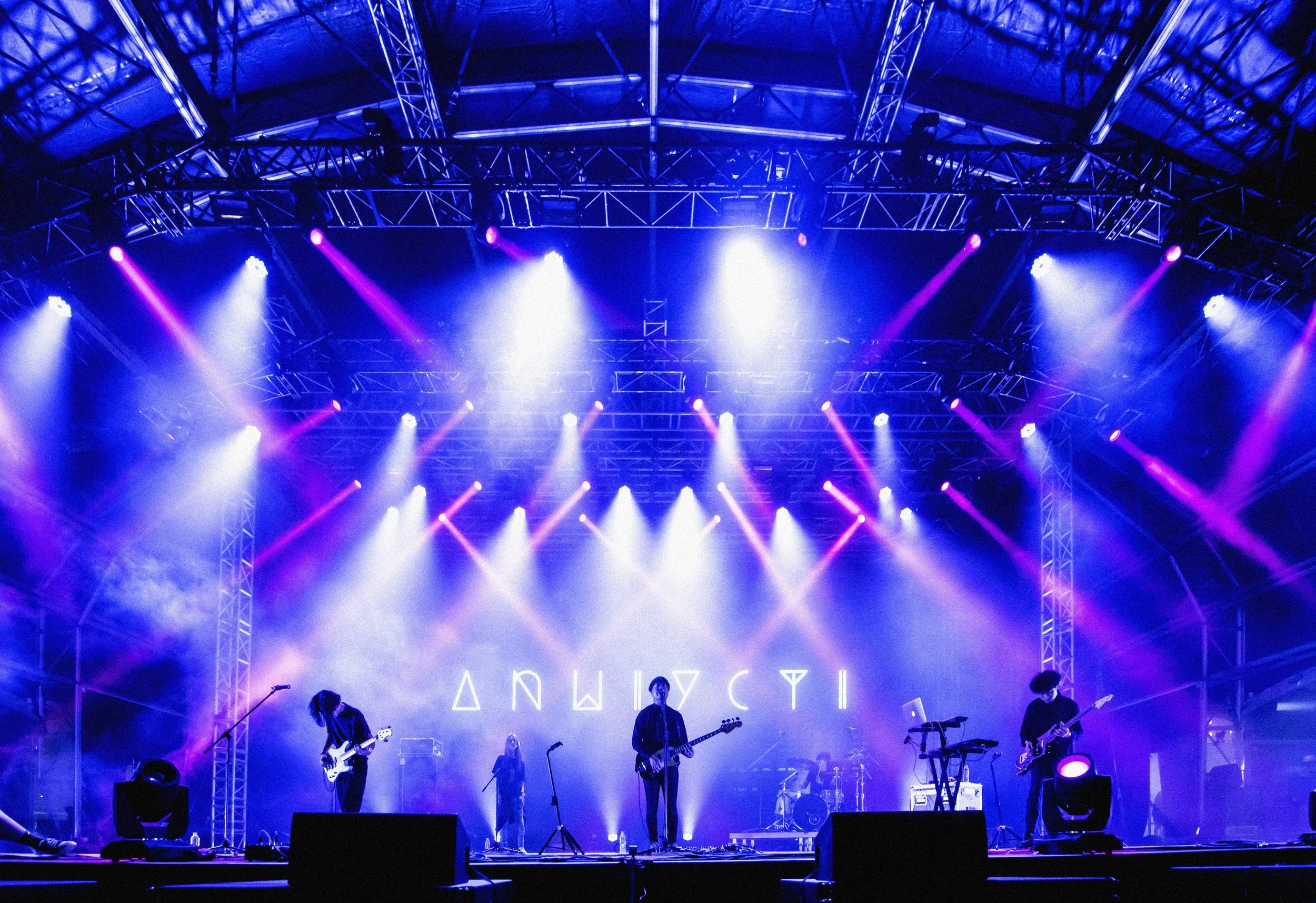 KITMIN_Clockenflap_2017_DAY1-21-EDIT-min.jpg